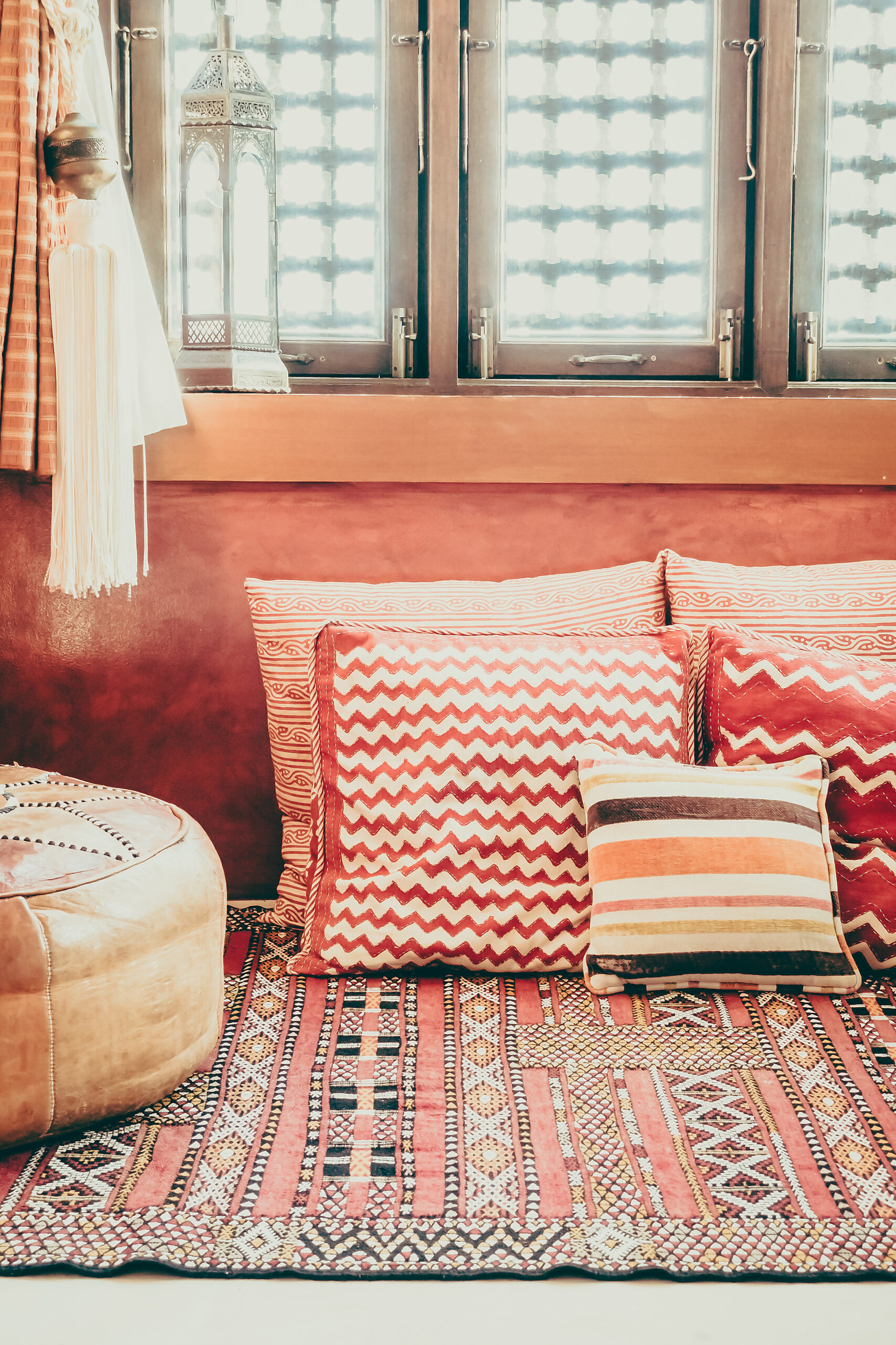 Lounge Oriental Sofa Interior Furniture Scaled